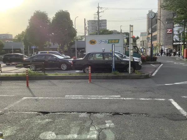 納得できる会社選びをお手伝いします