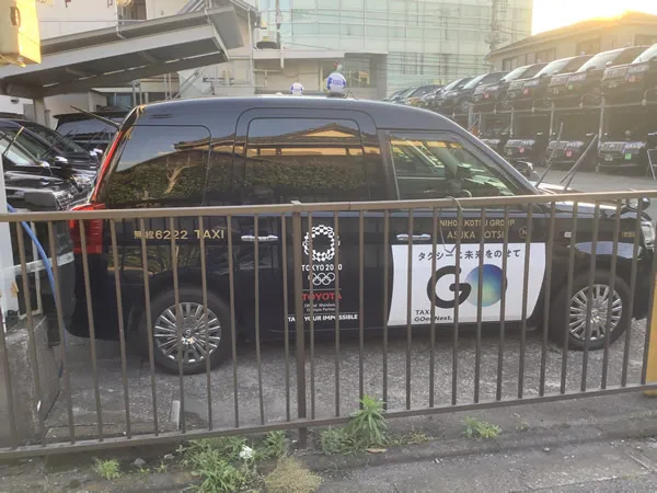 女性も事務職OLからタクシー運転手に転職